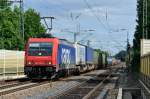 482 045-2 mit einem gemischten Gterzug bei der Durchfahrt in Snching, 07.08.2012