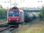 SBB RE 482 031-2 an einem frhen Dienstagmorgen bei der Einfahrt zum Rostocker Seehafen. 25.7.06