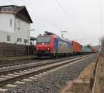 482 033-8 mit Containerzug in Fahrtrichtung Sden. Aufgenommen am 01.03.2013 in Ludwigsau-Friedlos.