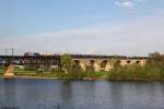 482 xxx mit einem Kesselzug am 24.04.2014 auf der Donaubrücke in Regensburg Prüfening.