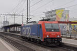 Re 484 018-7 durchfährt am 29.02.2024 solo den Bahnhof Pratteln.