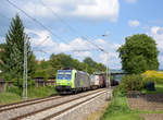 485 004 der BLS mit einem Rheintalumleiter in Richtung Tübingen.Aufgenommen in Metzingen beim ehem.Bahnposten 31 am 3.9.2017.