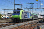 Re 485 001-2 der BLS durchfährt den Bahnhof Pratteln. Die Aufnahme stammt vom 07.09.2019.