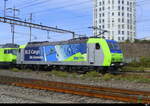 BLS - Lok 485 009 + 465  mit Güterzug unterwegs in Pratteln am 05.10.2023 .. Standort ausserhalb der Geleise