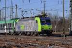 BLS Lokomotive 485 008-7 beim Badischen Bahnhof in Basel.