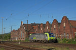 BLS Re 485 011-1 rangiert in Freiburg(Brsg)Gbf vom Abstellplatz zu einer Rola. 01.08.13