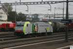 486 504 steht am 9. Oktober 2009 abgestellt im Bahnhof Rotkreuz.