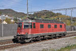 Re 620 035-6 durchfährt den Bahnhof Gelterkinden. Die Aufnahme stammt vom 24.10.2017.