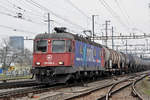 Re 620 088-5 durchfährt den Bahnhof Pratteln. Die Aufnahme stammt vom 09.02.2018.