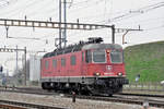 Re 620 085-1 durchfährt solo den Bahnhof Pratteln. Die Aufnahme stammt vom 20.03.2018.