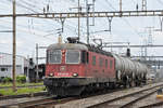 Re 620 043-0 durchfährt den Bahnhof Pratteln. Die Aufnahme stammt vom 31.05.2018.