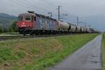 Re 620 034-9 am teils regnerischen 24.09.2022 zwischen Buchs und Sevelen