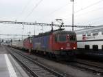 SBB - 620 086-9 mit Re 4/4 vor Güterzug in Rotkreuz am 25.09.2014