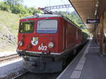 Ge 4/4 I 602  Bernina  vertritt am 29. Juni 2018 das Krokodil vor dem Nostalgiezug, das laut Auskunft defekt gewesen sein soll. Gesehen in Filisur.