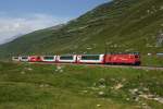 HGe 4/4 II 102 erreicht mit dem GEX 902 in wenigen Augenblicken den Oberalpsee (19.07.2014)