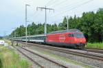 Konzert One Direction in Bern: Re 460 034-2 mit Ext 30466 in Hindelbank, 04.07.2014.