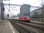 Re 460 057-3 ''Val-de-Ruz'' mit IC 723 nach St.