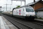 Re 460 052 mit ABB Werbung bei der durchfahrt in Hindelbank mit dem IR Bern Burgdorf Zürich, am 14.5.2016