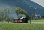 Die Blonay - Chamby HG 3/4 N° 3 ist mit ihrem Jubiläumszug 100 Brig - Gletsch bei Obergesteln unterwegs.