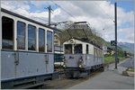 Leuk - Leukerbad Bahn Ambiente in Blonay: Noch drei Meter, Bremsprobe und der schmucke Zug mit dem ABFe 2/4 N°10 ist für die Rückfahrt nach Chaulin bereit.