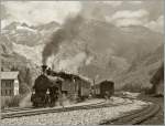 Gletsch anno dazumal knnte man meinen, wrde nicht der kahle Fels im Hintergrund  auf den strak zurckgegangen Rohne-Gletscher hinweisen.
Die 1913 von der SLM gebaute HG 3/4 N 1  Furkahorn der DFB verlsst das 1759 mM gelegene Gletsch Richtung Oberwald. 
5. August 13