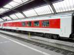 City Night Line - Speisewagen WRm 61 85 08-94 604-2 im Hauptbahnhof von Zrich am 19.04.2008