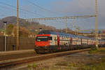 IC 2000 Steuerwagen Bt 50 85 26-94 920-3 durchfährt den Bahnhof Gelterkinden. Die Aufnahme stammt vom 11.11.2020.