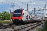 IC 2000 Steuerwagen Bt 50 85 26-94 931-0 durchfährt den Bahnhof Pratteln.