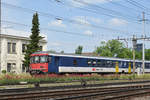 BDt 50 85 82-33 982-8 durchfährt den Bahnhof Pratteln. Die Aufnahme stammt vom 28.05.2018.