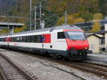 SBB - Steuerwagen 2 Kl. Bt  50 85  28-94 940-9 in Interlaken Ost am 30.10.2017