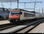 SBB -Steuerwagen Bt 50 85 28-94 942-5 an der Spitze eines IR nach Luzern im Bahnhof Zofingen am 25.09.2018