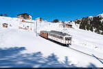 Am 27.02.2022 ist ARB BCFhe 2/3 6 aus dem Jahr 1911 unterwegs nach Vitznau und konnte hier beim Verlassen von Rigi Staffel aufgenommen werden.