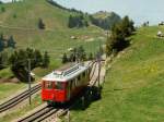 Triebwagen Nr.4 der VRB von Vitznau kommend,zwischen Rigi-Staffel und Rigi-Kulm.Links das Gleis der ARB.