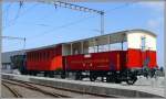 Der Dampfzug mit der Rosa und je einem Schn- und Schlechtwetterwagen in Heiden. (16.08.2008)