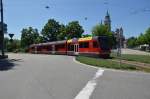 Straenbahn Wagen BE 4/8 112b von Aare Seeland Mobil vor den Toren von Soloturn/Schweiz. Hier im Hintergrund die St.Ursen-Kathedrale. Beobachtet am 13.06.2013.