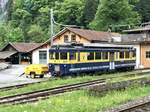 ABeh 4/4 II 312 „Interlaken“ der BOB am 18.5.17 Solo beim Bhf Zweilütschinen abgestellt.