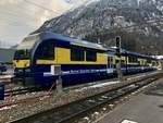 Gelenksteuerwagen 433 der BOB am 3.2.18 beim Bahnhof Zweilütschinen abgestellt.