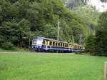 Berner Oberland 2007 - Der von ABt 413 gefhrte Regionalzug, trifft am 29.07.2007 aus Lauterbrunnen in Zweiltschinen ein.