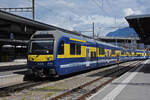 ABt 413 der Berner Oberland Bahn fährt am 08.04.2023 beim Bahnhof Interlaken Ost ein.