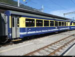 BOB - Personenwagen 2 Kl. B 261 im Bhf. Interlaken Ost im Regio nach Lauterbrunnen am 29.09.2023