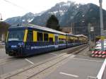 BOB Berner Oberland-Bahn 423 beim Bahnhof Wilderswil BE am 2.4.2006.