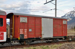 BOB Güterwagen 602 steht auf einem Abstellgleis beim Bahnhof Interlaken Ost. Die Aufnahme stammt vom 30.03.2016.