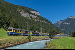 ABeh 4/4 310 fährt am 13. August 2016 mit einem Regio nach Lauterbrunnen beim Sandweidli vorbei.