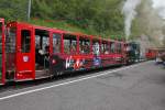 Saisonstart bis Rothorn Kulm mit soeben getauftem Wagen B15  Willy Tell  sowie Lok16. Kurz vor der Abfahrt in Brienz, 02. Juni 2011, 13:51