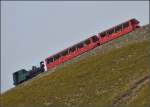 <U>Bahnbildergipfeltreffen in Brienz.</U>  

Hier wird mit Kohle geheizt. Nr. 6 bei der Einfahrt in den Gipfelbahnhof. September 2013.