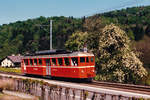 BREMGARTEN - DIETIKON - BAHN/BD.
Frühlingsstimmung mit dem BDe 4/4 10 im Mai 1987.
Foto: Walter Ruetsch