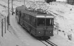 TPC/BVB: Sportzug auf der Fahrt nach Bretaye im Dezember 1995. Die Pendelzüge aus dem Jahre 1953 mit den Lokomotiven HGe 4/4 31 und 32 stehen auch im Jahre 2016 noch im täglichen Einsatz.
Foto: Walter Ruetsch