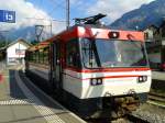 Be 4/4 8 als R 9944 (Meiringen - Innertkirchen) am 23.7.2015 im Bahnhof Meiringen.