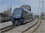 Der MOB GPX 4065 von Zweisimmen nach Montreux mit der schiebenden Ge 4/4 8004 muss in Chamby den Gegenzug abwarten.