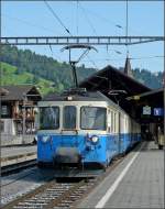 Am 31.07.08 stand dieser ABDe 8/8 der MOB im Bahnhof von Zweisimmen zur Abfahrt bereit. (Jeanny)